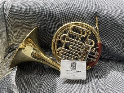 Primo Anborg Compensating Horn #52